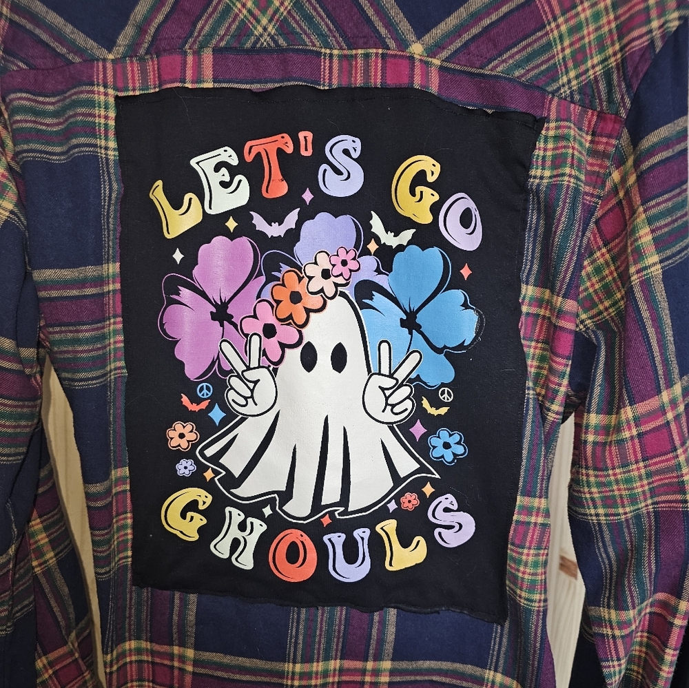 Large Flannel Shirt WITH TEE SHIRT GRAPHIC ON THE BACK